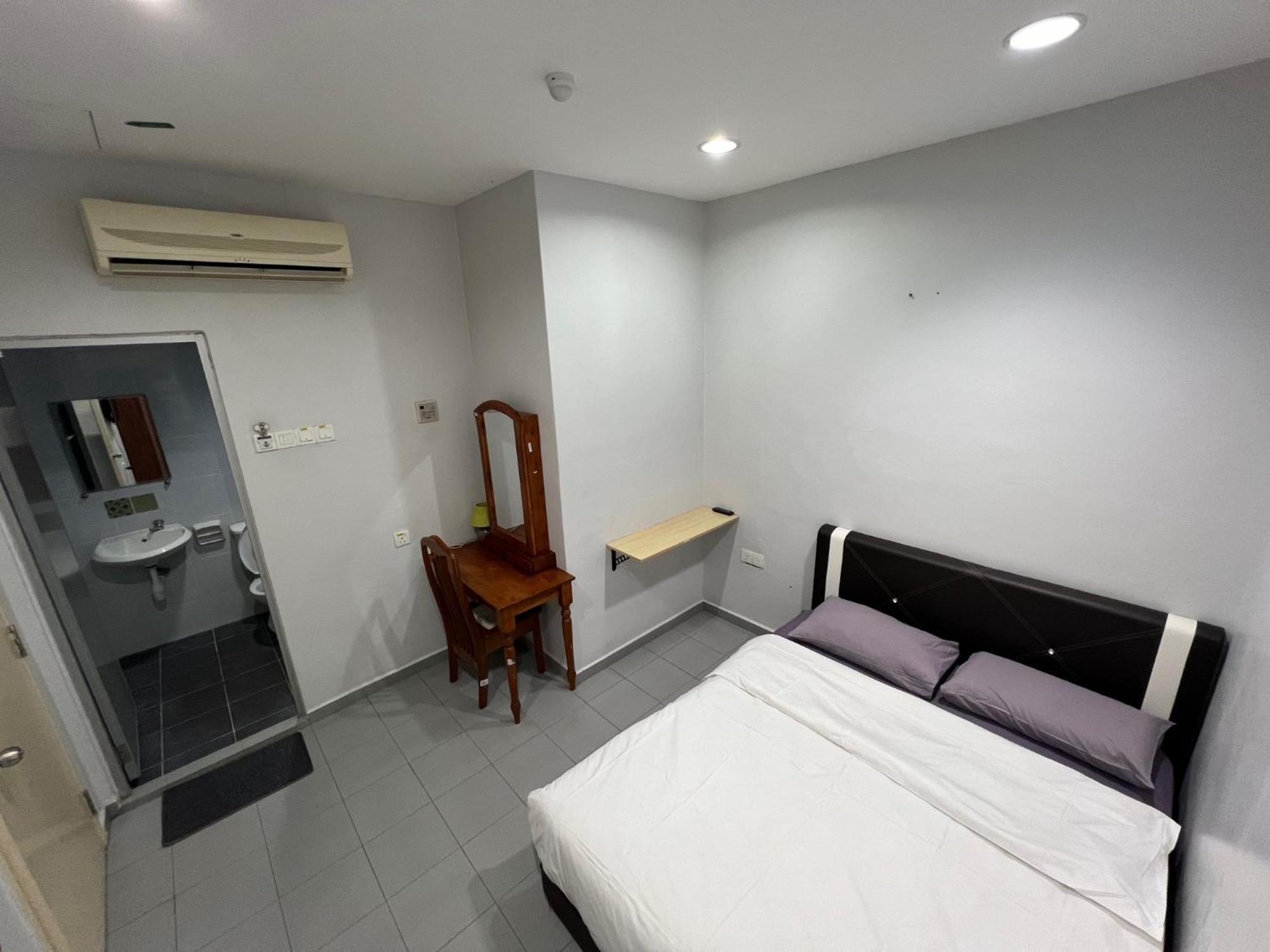 M Straits Hotel Malacca Exterior photo