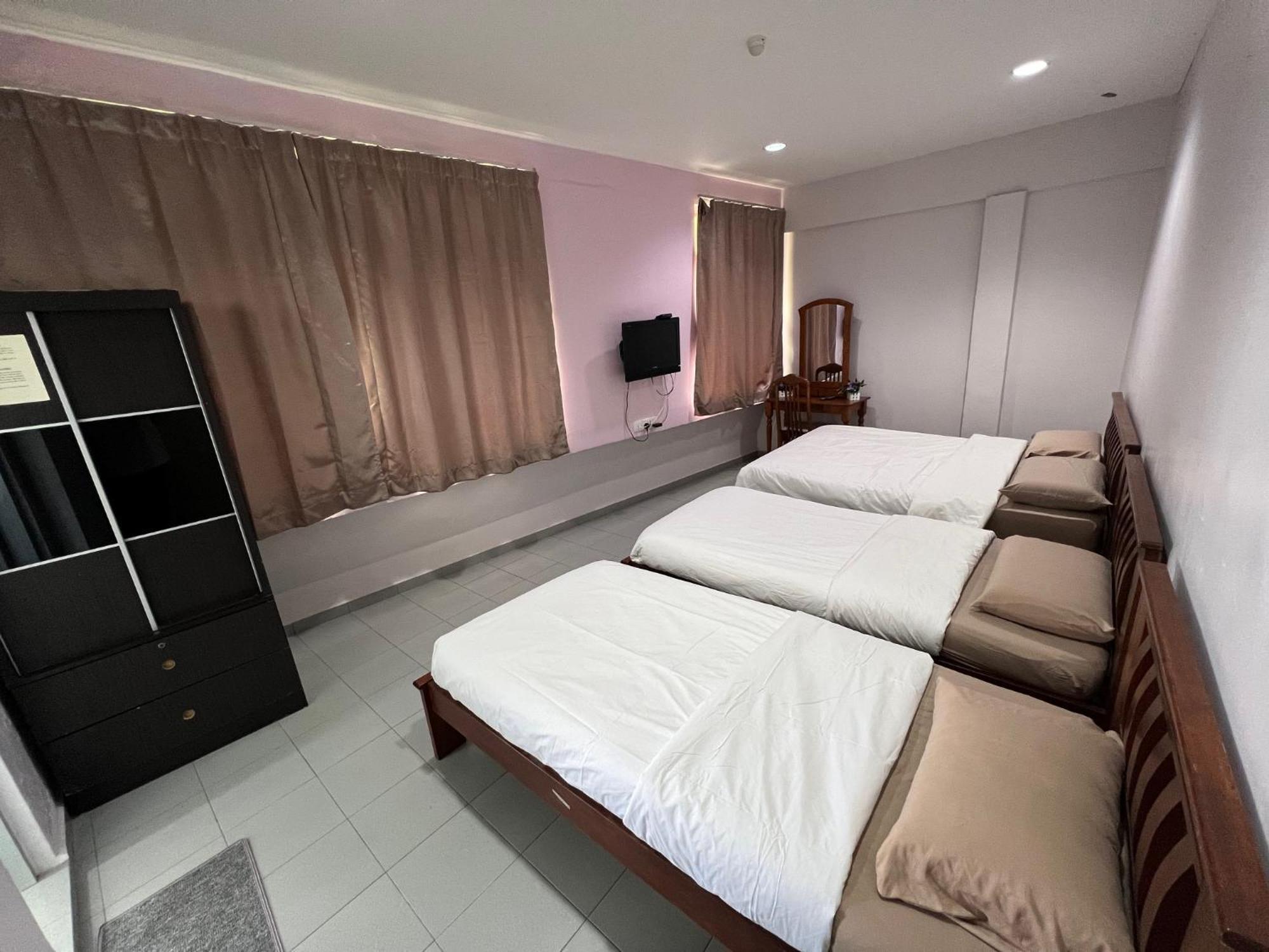 M Straits Hotel Malacca Exterior photo